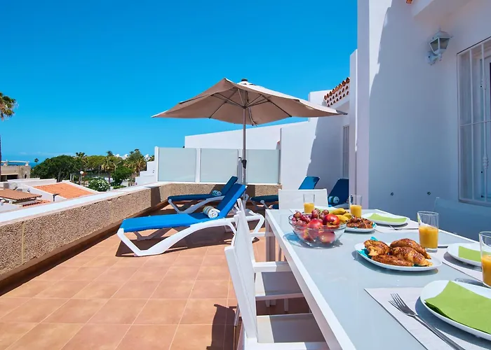 Vila Island Village *