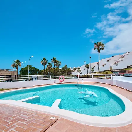 Вилла Island Village