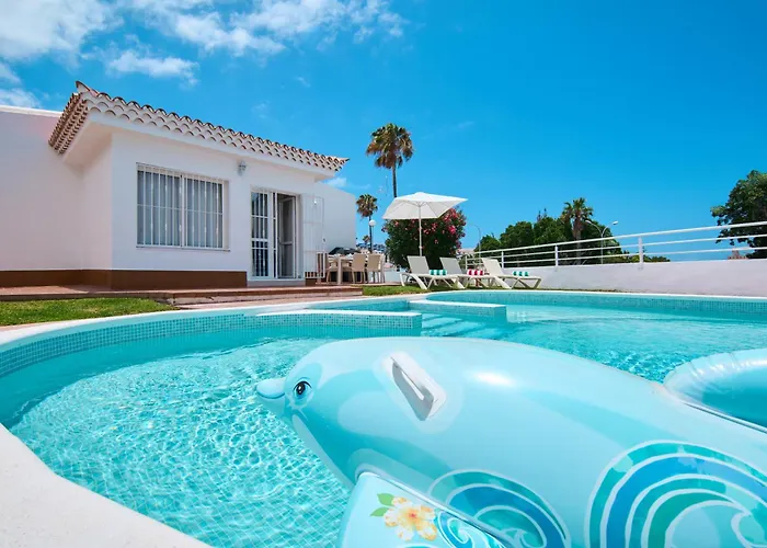 Βίλα Island Village *